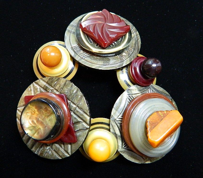 Celluloid and Bakelite Handcrafted Button Bracelet "Ready to Rhumba" Celluloid and Bakelite Handcrafted Button Bracelet "Ready to Rhumba"