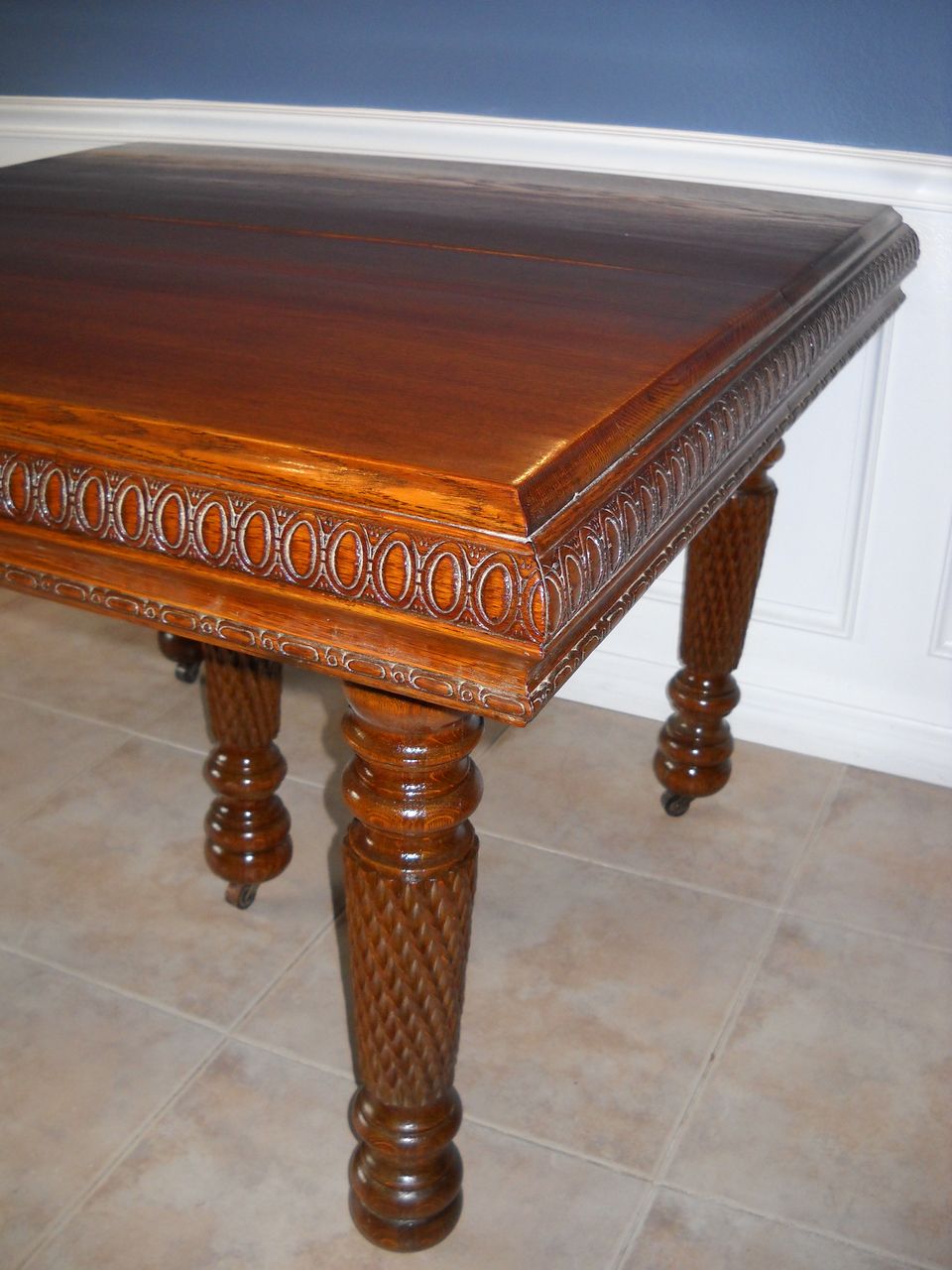 Beautiful Carved Oak Dining Table With Leaves Beautiful Carved Oak Dining Table With Leaves