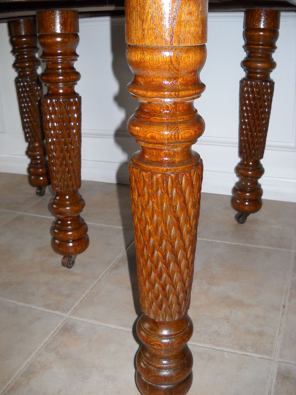 Beautiful Carved Oak Dining Table With Leaves Beautiful Carved Oak Dining Table With Leaves