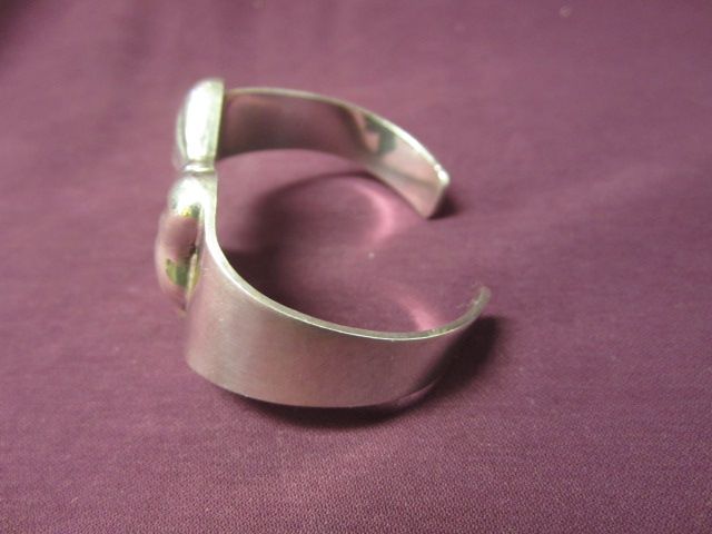 Taxco Sterling Bow Cuff Bracelet Taxco Sterling Bow Cuff Bracelet