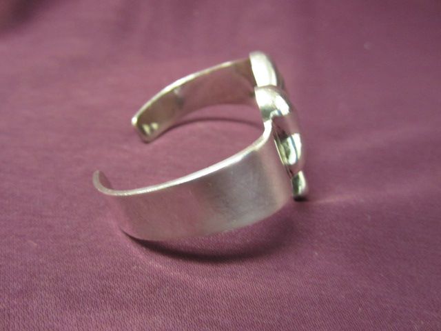 Taxco Sterling Bow Cuff Bracelet Taxco Sterling Bow Cuff Bracelet