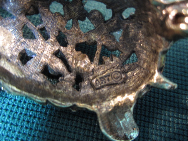 Signed ART Turtle Pin/Brooch Signed ART Turtle Pin/Brooch