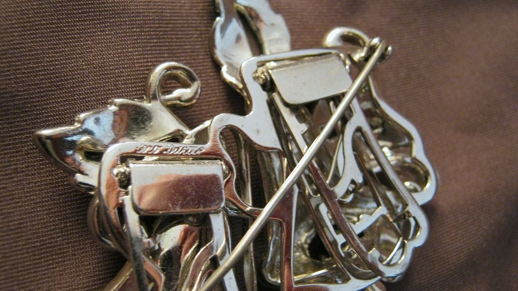Coro Duet Brooch, circa 1930's Coro Duet Brooch, circa 1930's