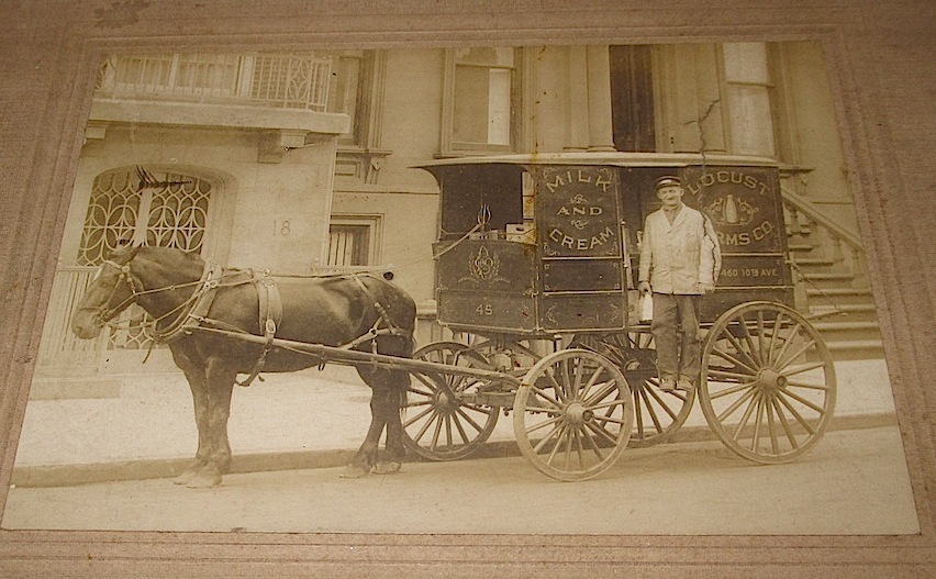 NYC Milk Wagon Photograph, Locust Farms Co. NYC Milk Wagon Photograph, Locust Farms Co.