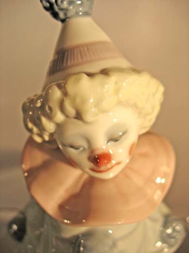 Lladro Figurine Pierrot with Puppy, Original Box Lladro Figurine Pierrot with Puppy, Original Box