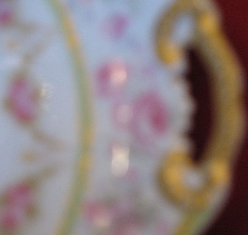Bawo and Dotter china dish Bawo and Dotter china dish