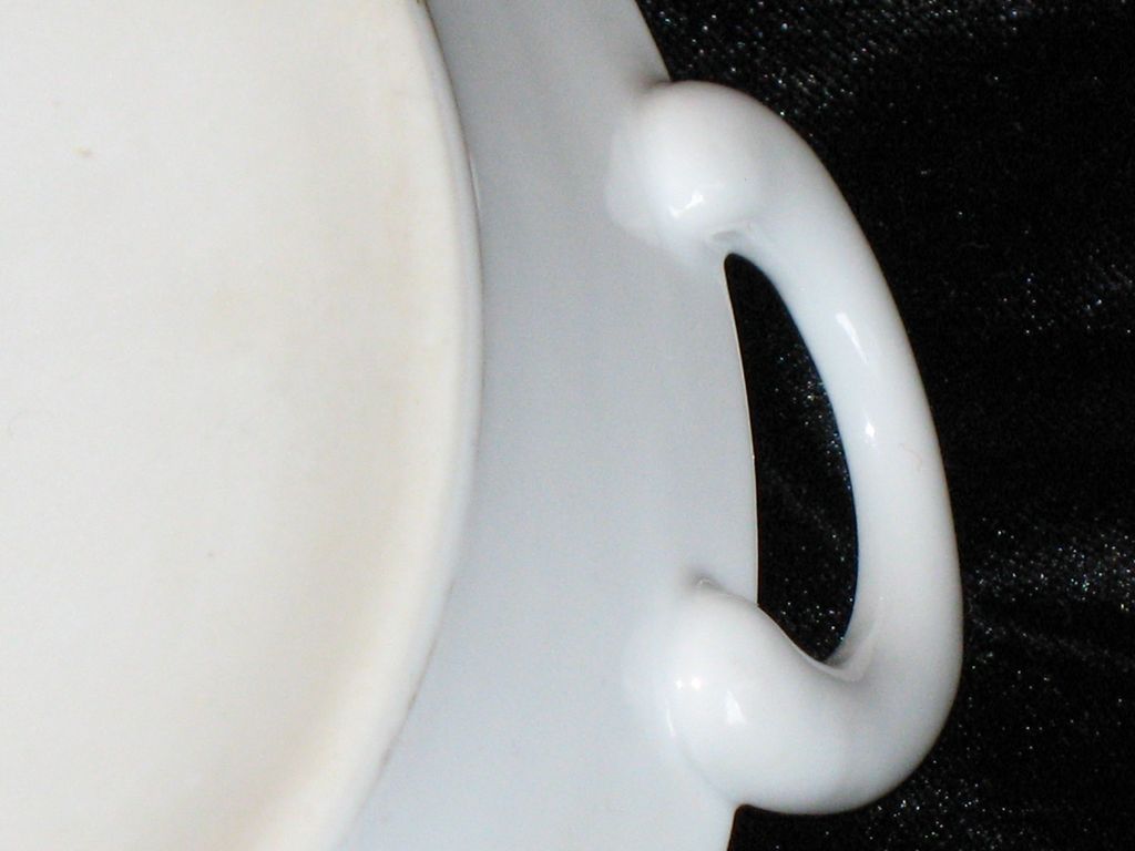 Noritake bowl garlands of flowers Noritake bowl garlands of flowers