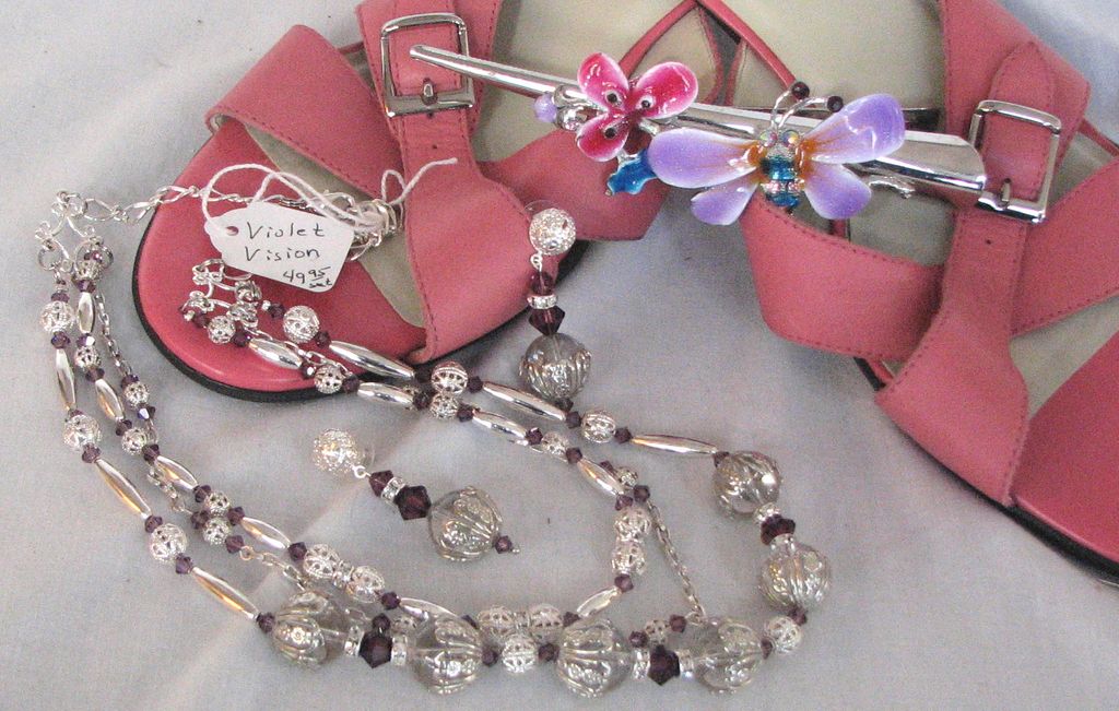 Violet Vision Necklace & Earring Set Violet Vision Necklace & Earring Set