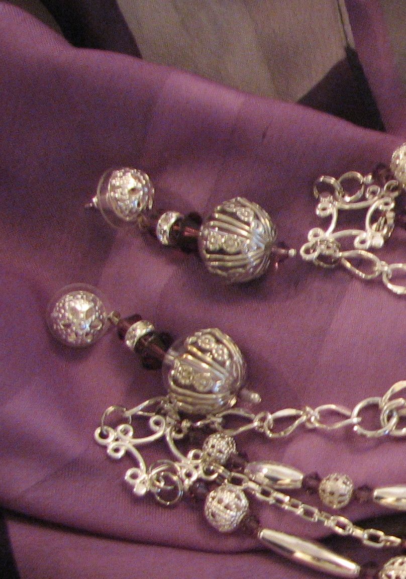Violet Vision Necklace & Earring Set Violet Vision Necklace & Earring Set