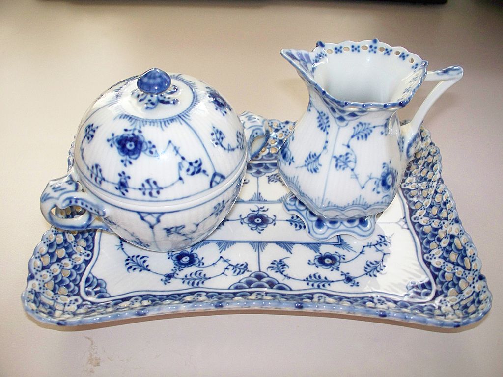 Royal Copenhagen Full -Lace Tray, Sugar Bowl & Creamer ca. 1970 NEW Royal Copenhagen Full -Lace Tray, Sugar Bowl & Creamer ca. 1970 NEW