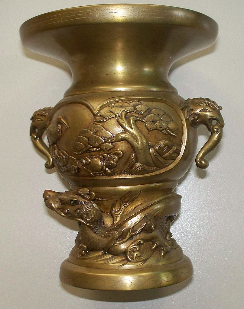 japanese bronze vase