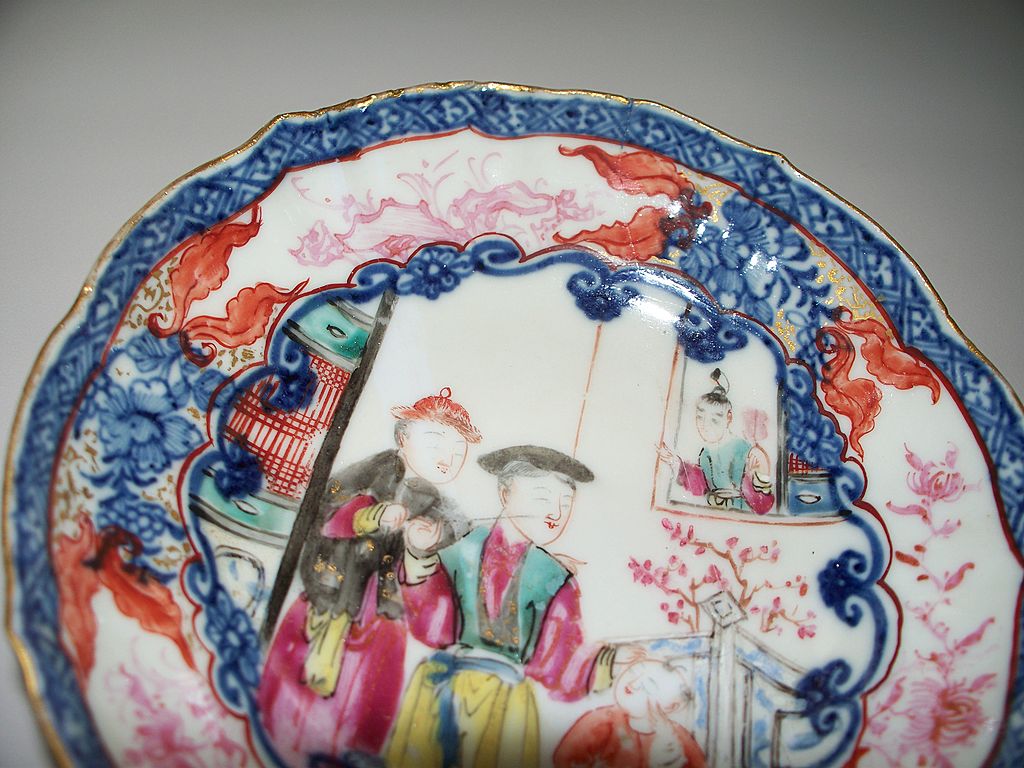 Antique Chinese Fluted & Scalloped Bowl ca.1780 Antique Chinese Fluted & Scalloped Bowl ca.1780