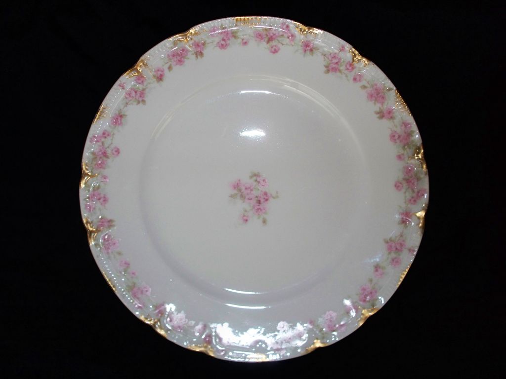 Haviland Limoges Plate with Roses Haviland Limoges Plate with Roses