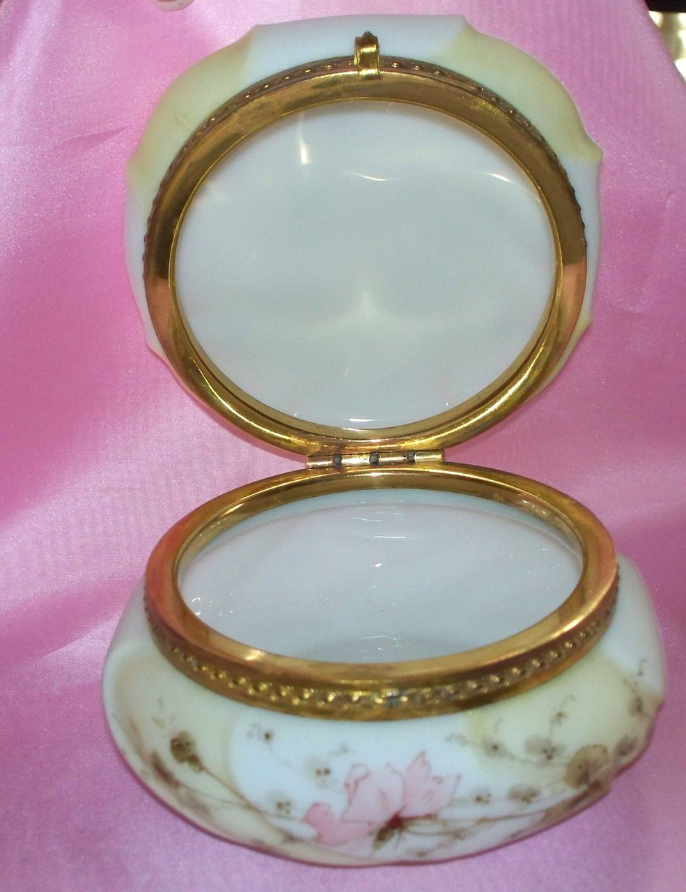 C F Monroe Wave Crest Helmschied Swirl Box/Jar ROSES Perfect signed C F Monroe Wave Crest Helmschied Swirl Box/Jar ROSES Perfect signed