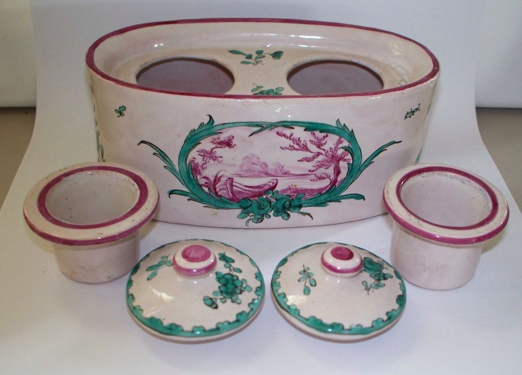 Antique French Faience "Sceaux" Inkwell circa 1776 Antique French Faience "Sceaux" Inkwell circa 1776