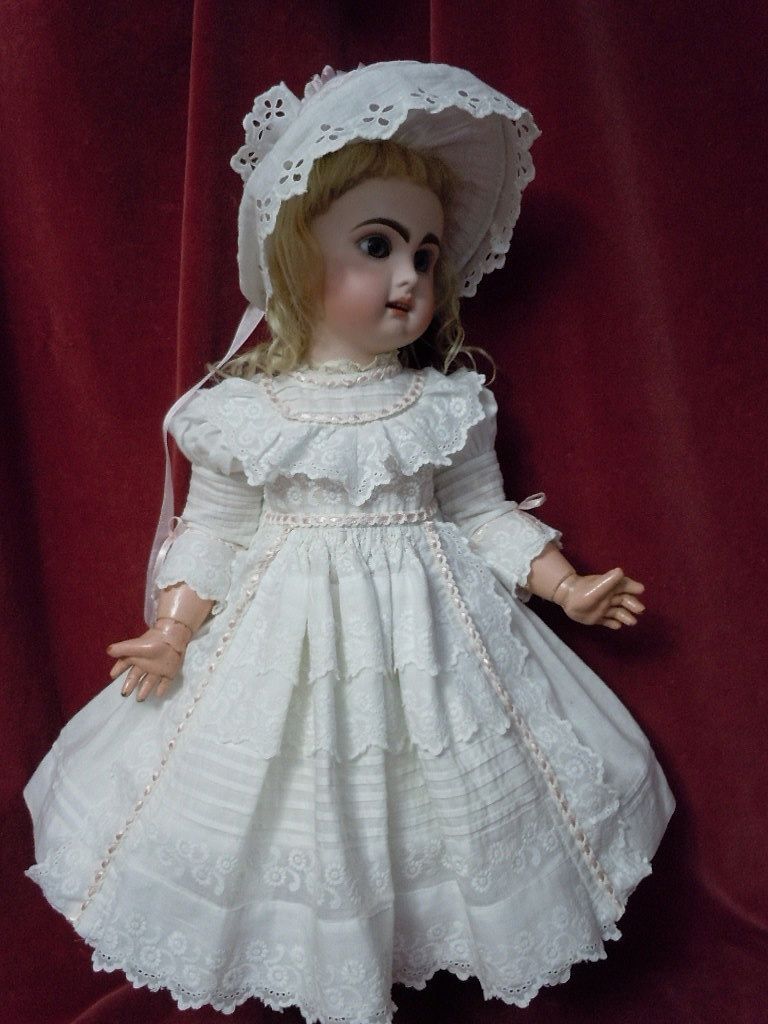 Exquisite Antique Classic white work linen Dress for french bebe Jumeau Steiner doll Exquisite Antique Classic white work linen Dress for french bebe Jumeau Steiner doll
