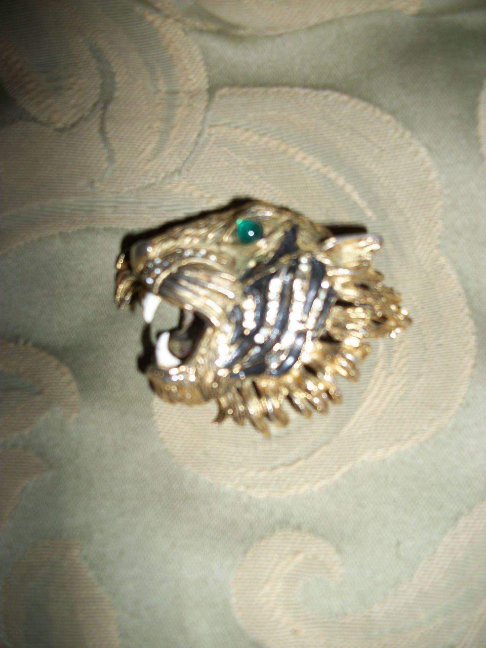 Awesome Vintage Hattie Carnegie Bengal Tiger Brooch Free P&I US BUYER Awesome Vintage Hattie Carnegie Bengal Tiger Brooch Free P&I US BUYER