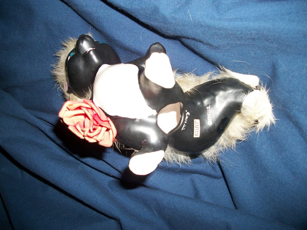 Large Adorable Rare 5" Furry Kreiss Skunk free P&I Large Adorable Rare 5" Furry Kreiss Skunk free P&I