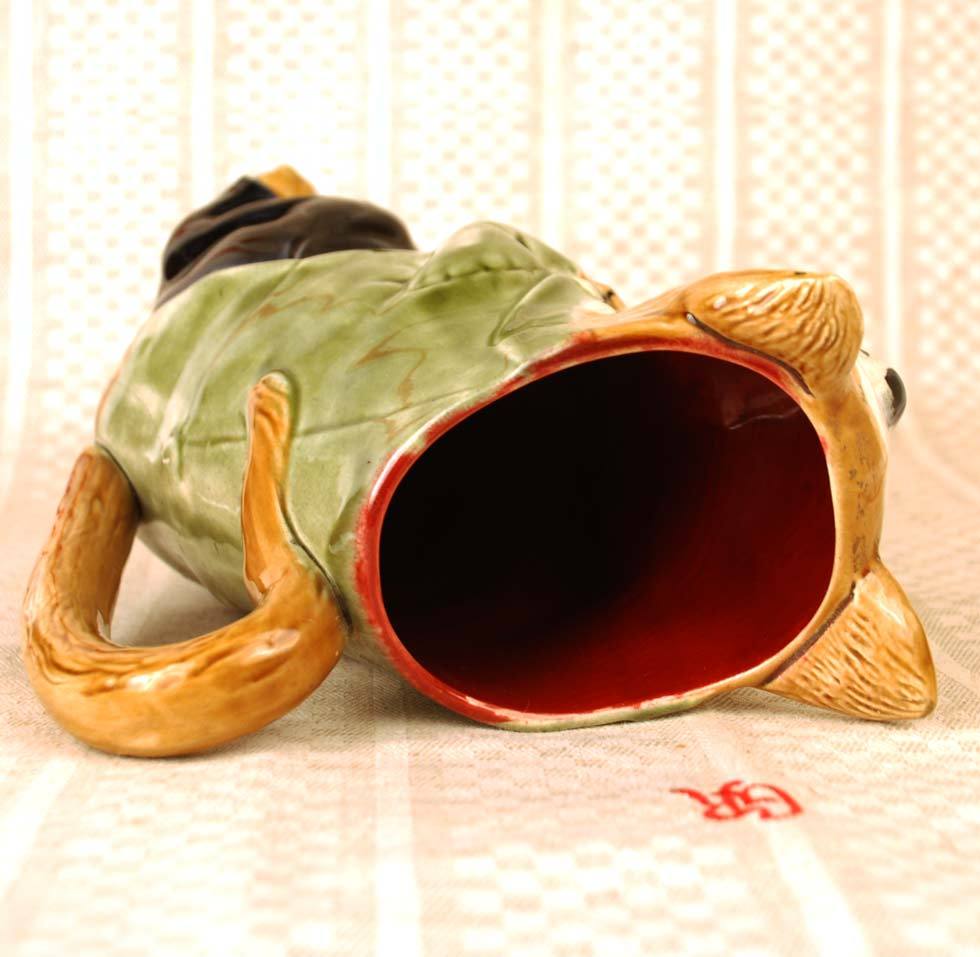 French Majolica Pichet "Chat Mandoliniste a la Veste Verte" French Majolica Pichet "Chat Mandoliniste a la Veste Verte"