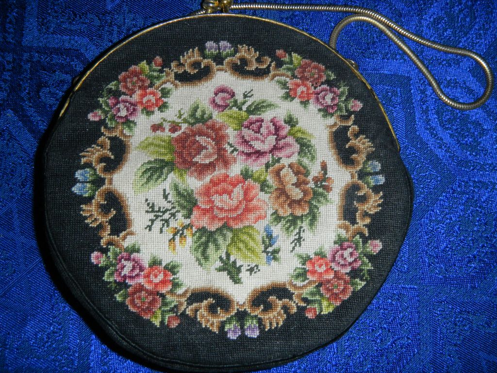 Petit-point Purse Petit-point Purse