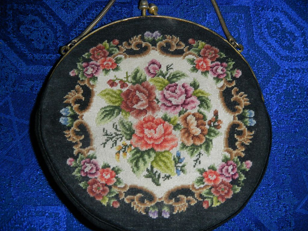 Petit-point Purse Petit-point Purse