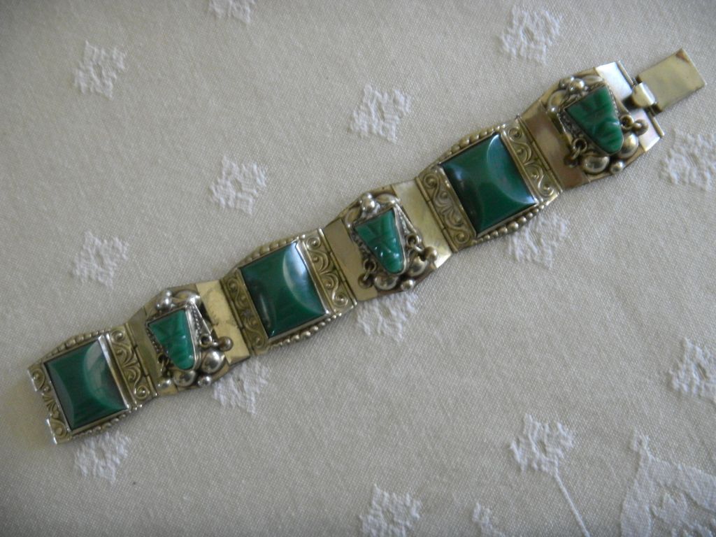 Exquisite Taxco Mexican Sterling & Malachite Vintage '50s Tribal Head Bracelet Exquisite Taxco Mexican Sterling & Malachite Vintage '50s Tribal Head Bracelet