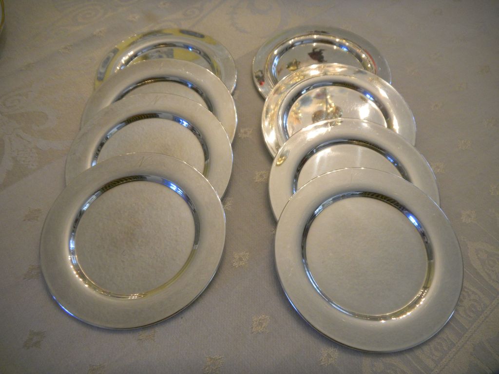 Set of 8 Silverplate Bread & Butter Plates Set of 8 Silverplate Bread & Butter Plates