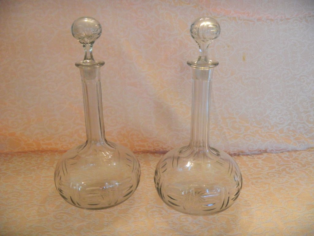 English Regency Period (1805-1830) Decanter Pair English Regency Period (1805-1830) Decanter Pair