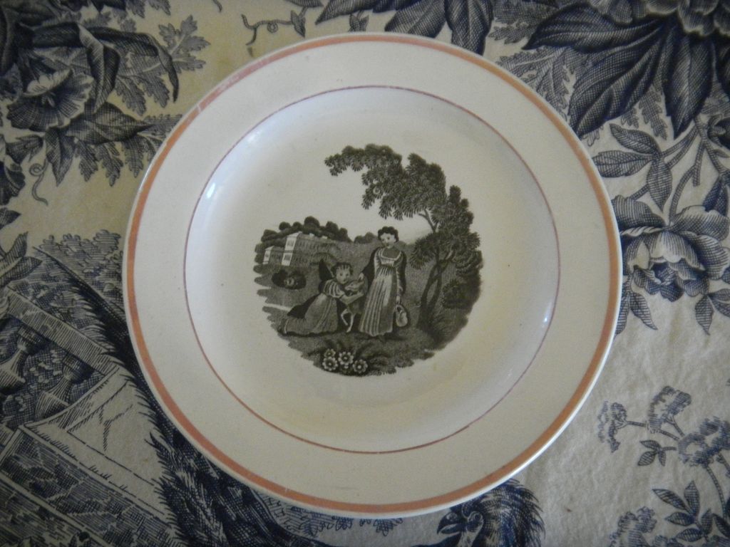 Antique Bat Transfer Pink Lustre English Dish Antique Bat Transfer Pink Lustre English Dish