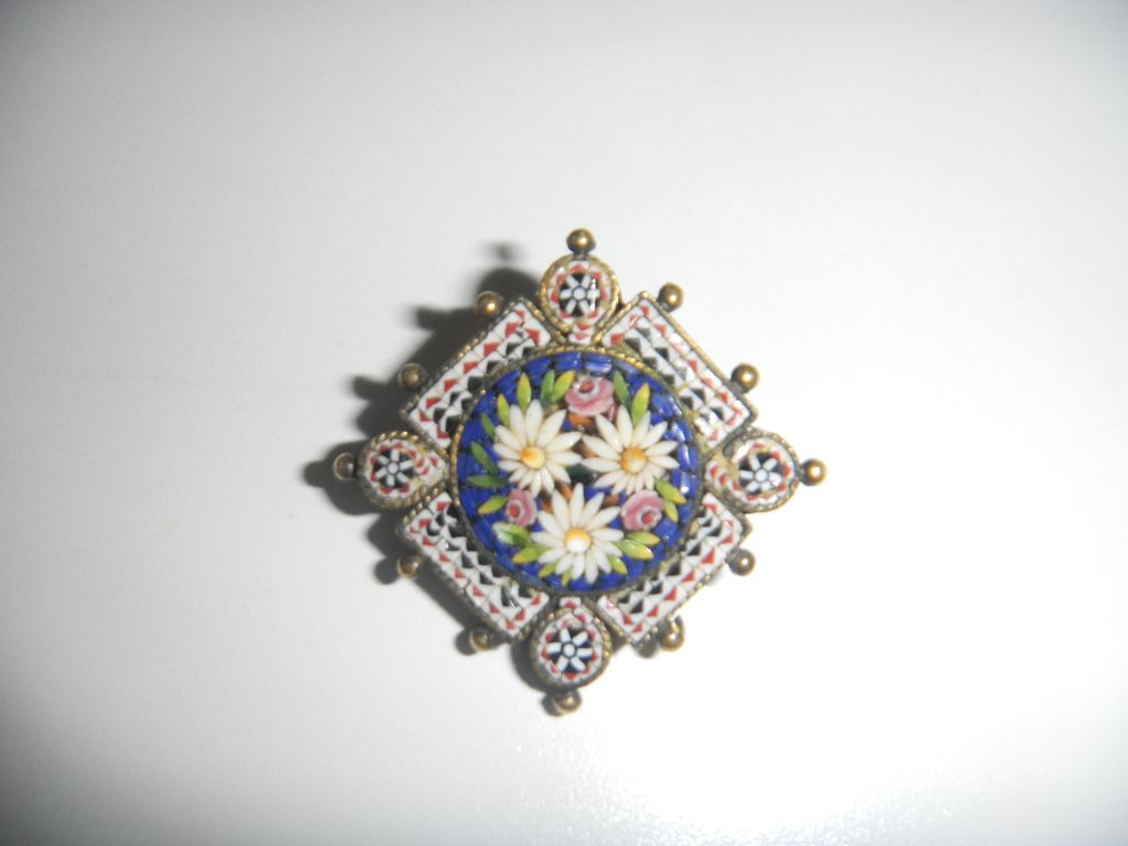 Italian Micro Mosaic Brooch/Pin Italian Micro Mosaic Brooch/Pin