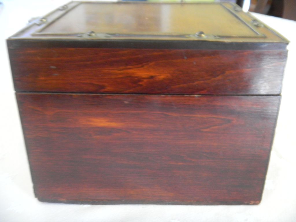 Edwardian English Mahogany Jeweled Collar Box Edwardian English Mahogany Jeweled Collar Box