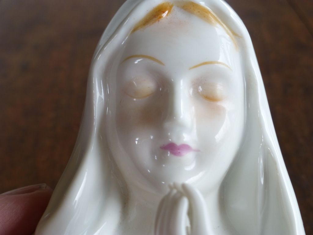 Miyako's Originals Porcelain Madonna Figurine Miyako's Originals Porcelain Madonna Figurine