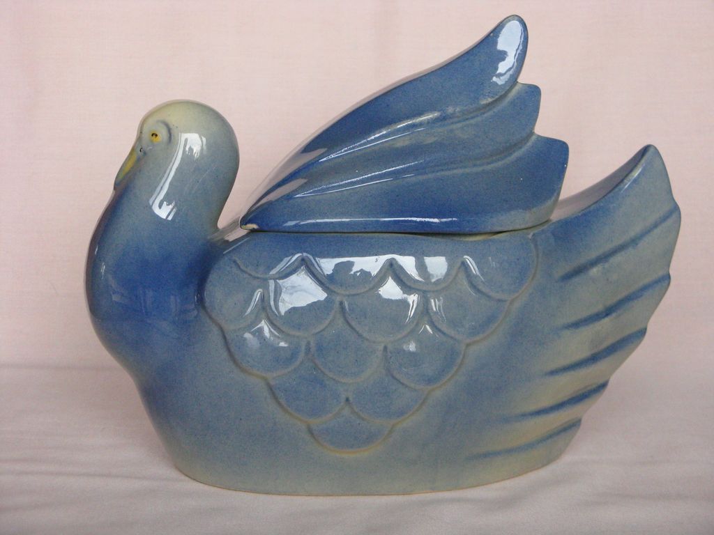 Fredricksburg Pottery USA FAP CO Dove Cookie Jar Fredricksburg Pottery USA FAP CO Dove Cookie Jar