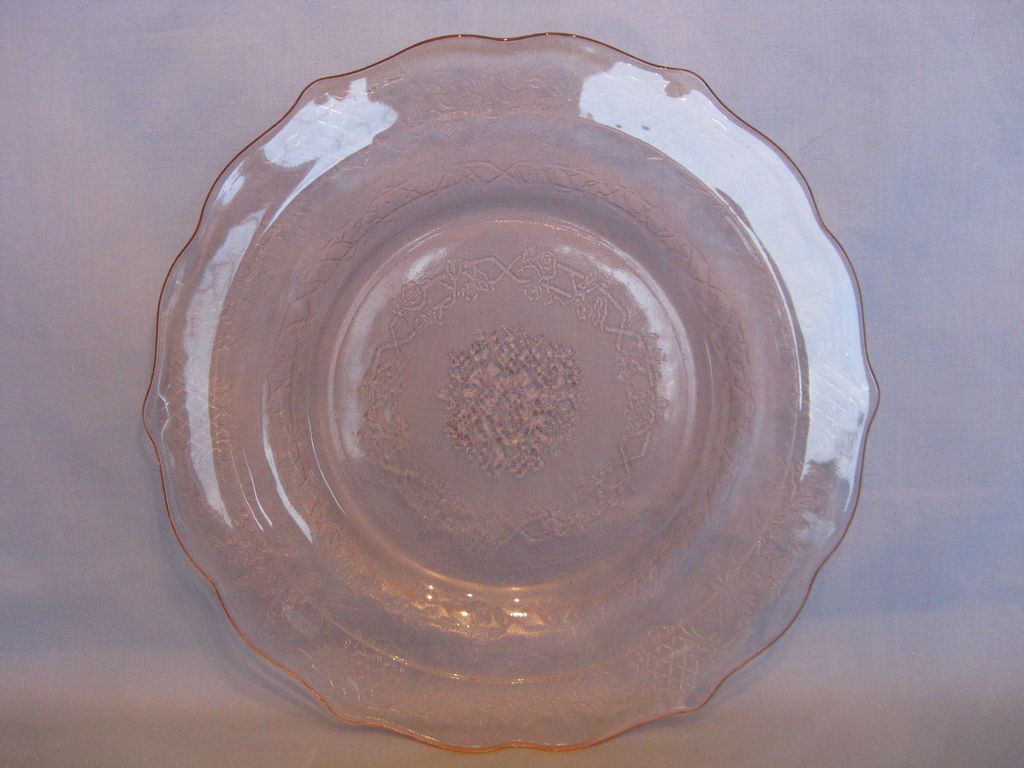 Depression Glass Pink Normandie "Bouquet And Lattice" Salad Plates Depression Glass Pink Normandie "Bouquet And Lattice" Salad Plates