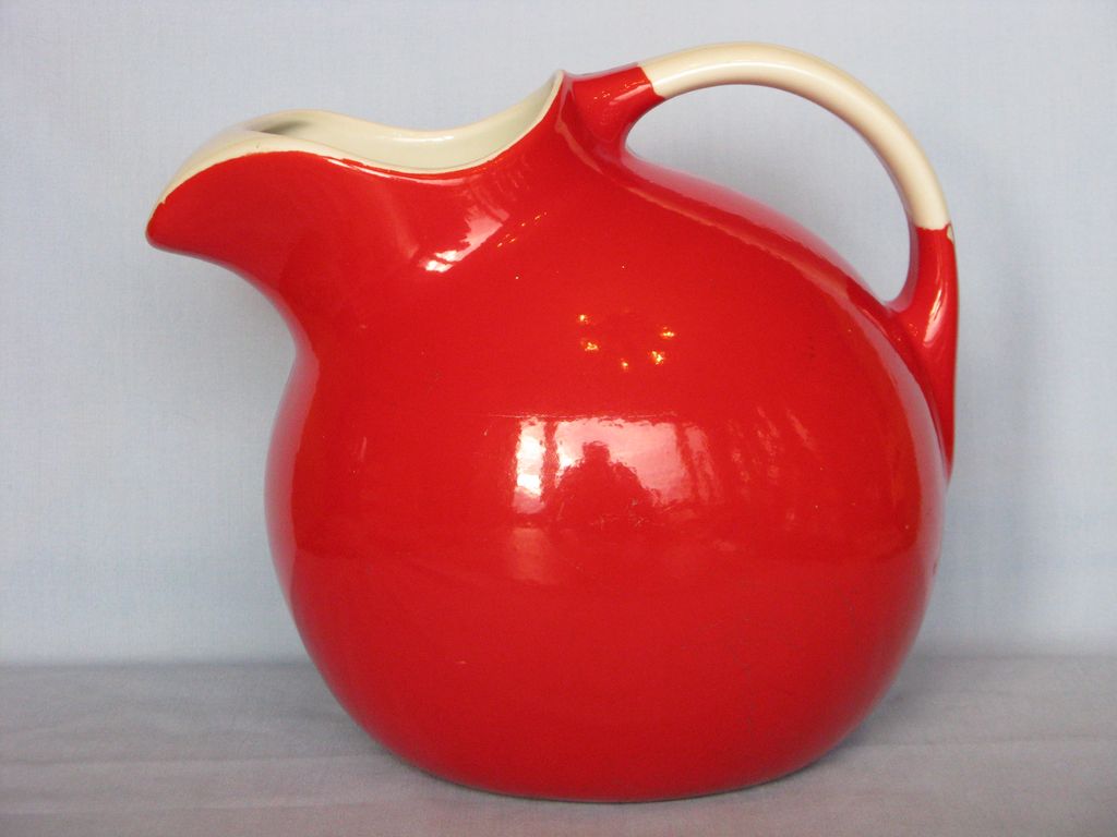 Hall China Red Kitchenware Ball jug, #3, "No Blue" Hall China Red Kitchenware Ball jug, #3, "No Blue"