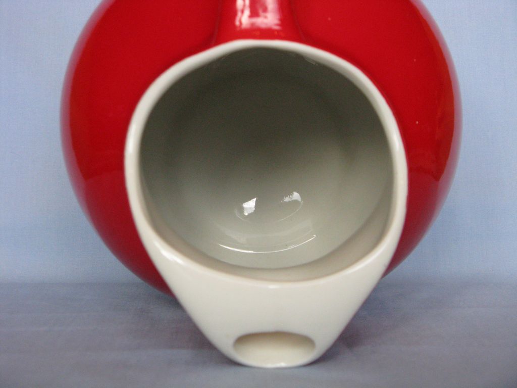 Hall China Red Kitchenware Ball jug, #3, "No Blue" Hall China Red Kitchenware Ball jug, #3, "No Blue"
