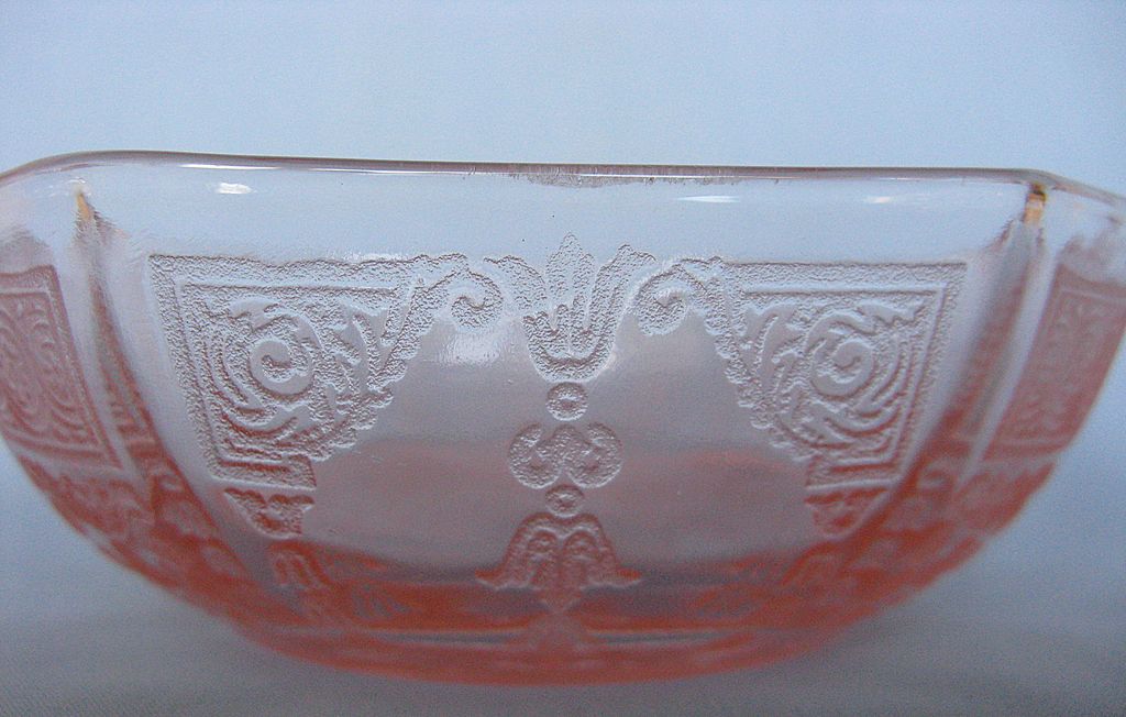 Depression Glass Pink Princess Berry Bowl Depression Glass Pink Princess Berry Bowl
