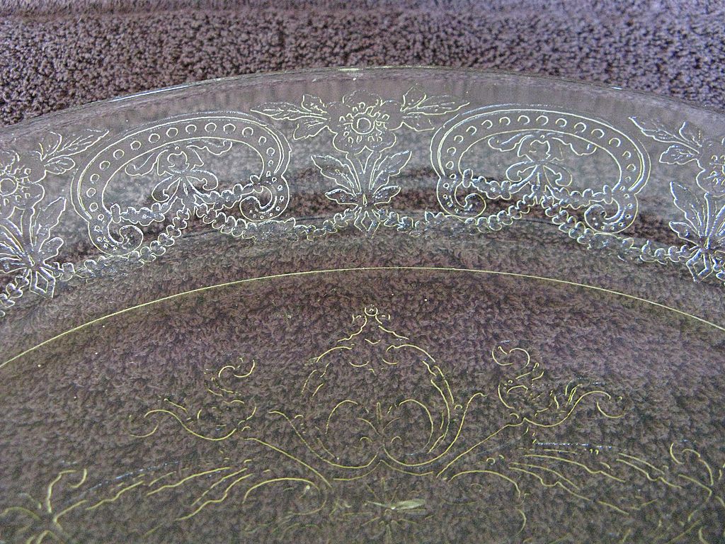 Depression Glass Yellow Horseshoe Platter Depression Glass Yellow Horseshoe Platter