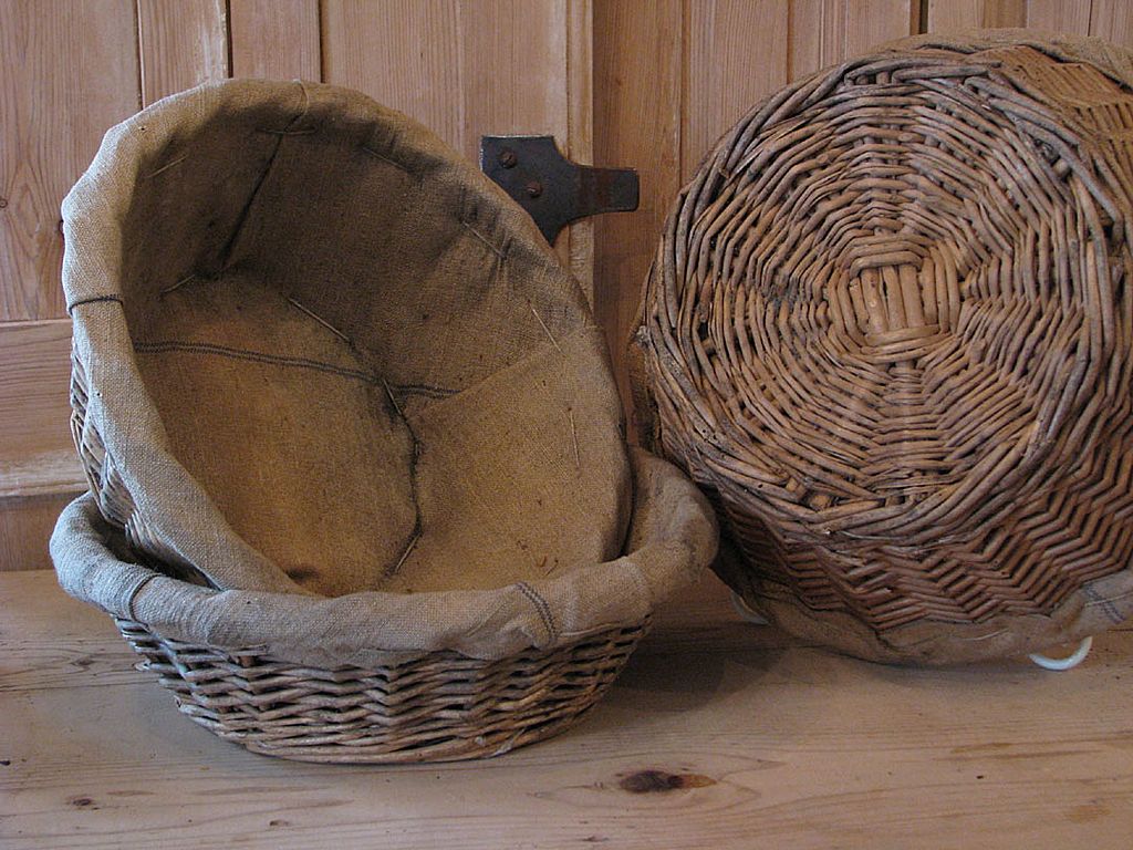 Vintage French Boulangerie Bread Basket Vintage French Boulangerie Bread Basket