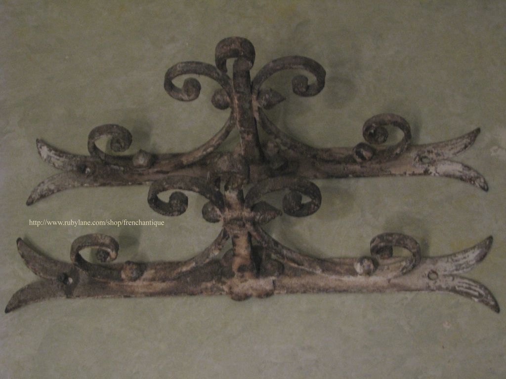 Pair French Antique Architectural Iron Brackets Pair French Antique Architectural Iron Brackets