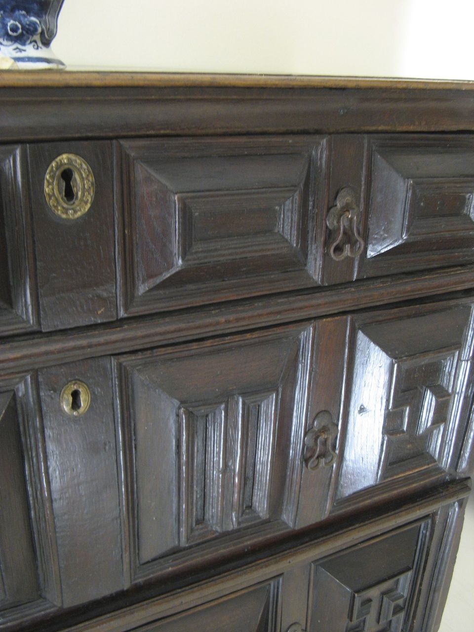 17th Century English Oak Chest of Drawers 17th Century English Oak Chest of Drawers