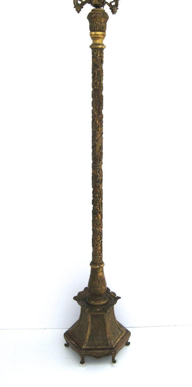 Wonderful Carved Gilt Floor Lamp with Chinese Dragons Wonderful Carved Gilt Floor Lamp with Chinese Dragons