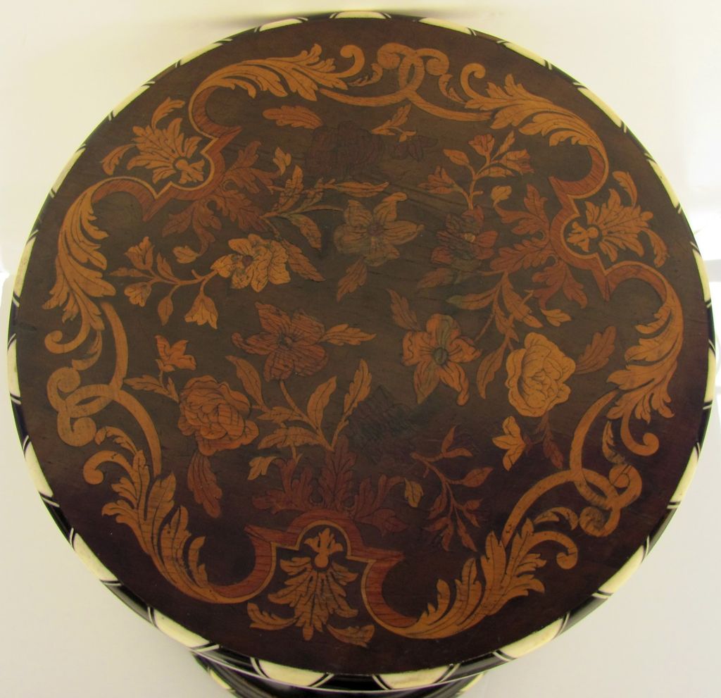 Anglo-Indian Pedestal Ebonized Bone Specimen Inlaid Table Anglo-Indian Pedestal Ebonized Bone Specimen Inlaid Table