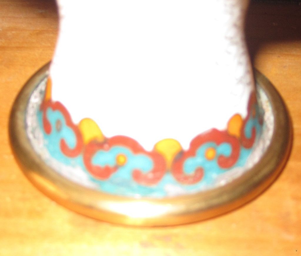 Vintage Japanese Enamel Cloisonne Bird Vase. Vintage Japanese Enamel Cloisonne Bird Vase.