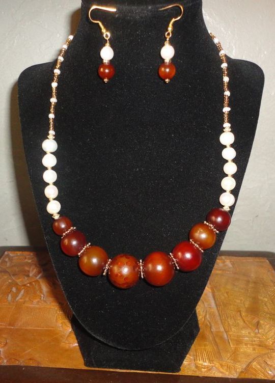 Exquisite Amber,Cultured Pearls And Czech Glass Necklace Earrings Set Exquisite Amber,Cultured Pearls And Czech Glass Necklace Earrings Set
