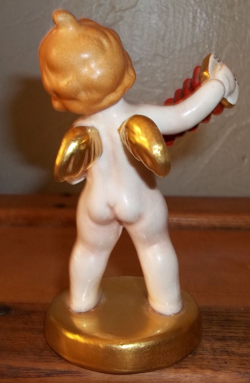 Vintage Japan Made Beautifully Gold Hand Painted Music Player Angel Figurine Vintage Japan Made Beautifully Gold Hand Painted Music Player Angel Figurine
