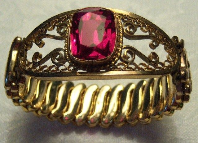 Ornate Fancy Expansion Bracelet with Red Stone - WOW!