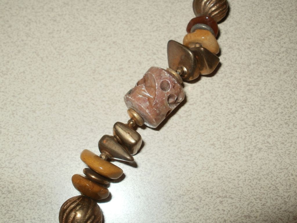 Vintage Miriam Haskell Signed Patent Number 3427691 Necklace. Vintage Miriam Haskell Signed Patent Number 3427691 Necklace.