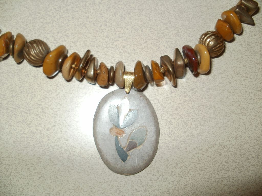 Vintage Miriam Haskell Signed Patent Number 3427691 Necklace. Vintage Miriam Haskell Signed Patent Number 3427691 Necklace.