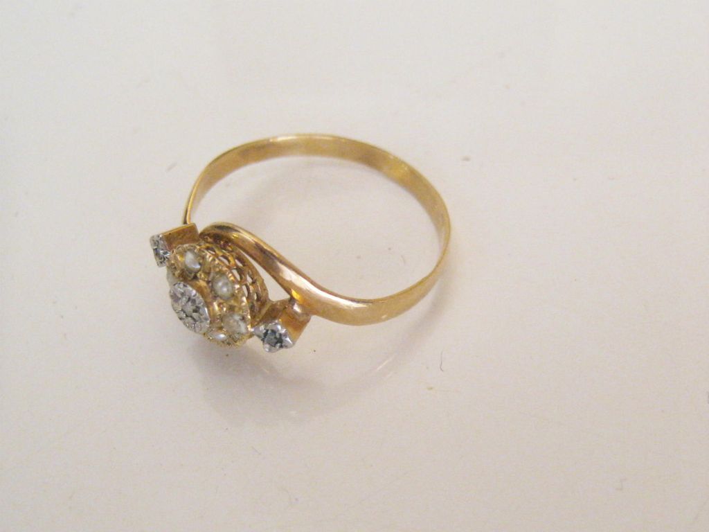 Stunning Antique 18 Carat Gold French Toi Et Moi Diamond Seed Pearls Engagement Ring. Stunning Antique 18 Carat Gold French Toi Et Moi Diamond Seed Pearls Engagement Ring.